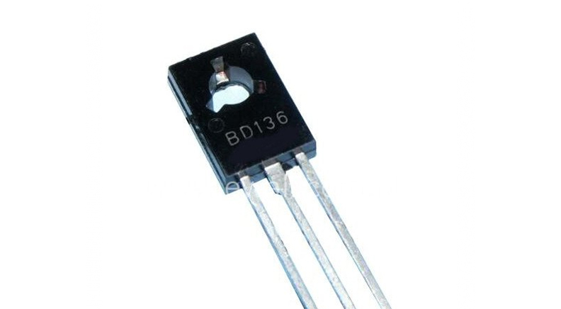 ترانزیستور BD136 نوع PNP پکیج TO-126